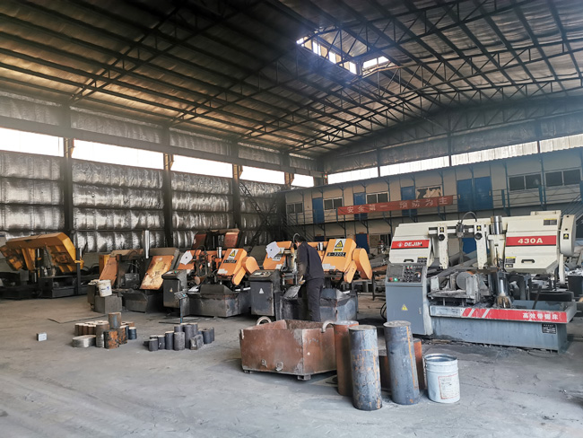 廠(chǎng)區(qū)設(shè)備