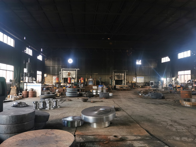 廠(chǎng)區(qū)設(shè)備